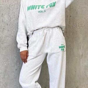 White Fox Boutique Offstage Vol.3 sweatpants — glacier grey — size M
